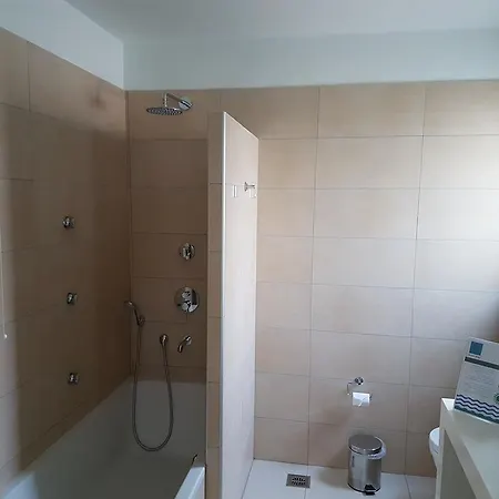 فندق El Greco 4*